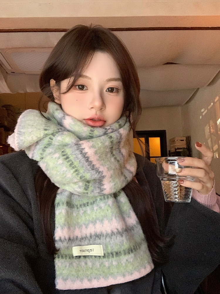 Feilao Island Knitted Scarf Wo - Cashmere Scarf 评论和价格