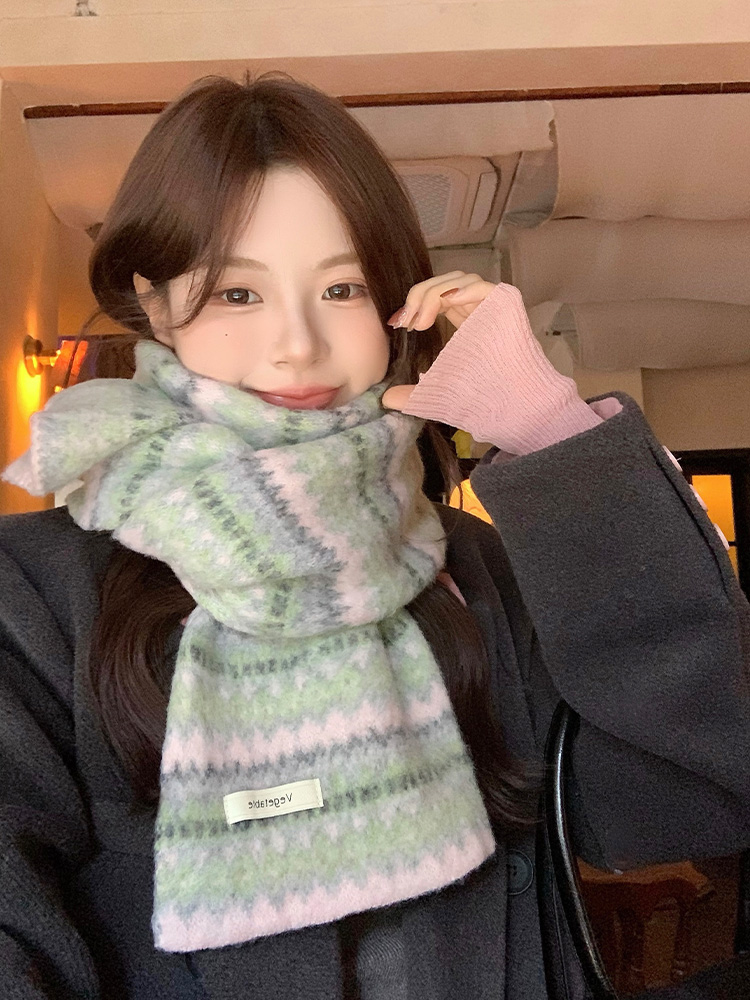 Feilao Island Knitted Scarf Wo - Cashmere Scarf 评论和价格